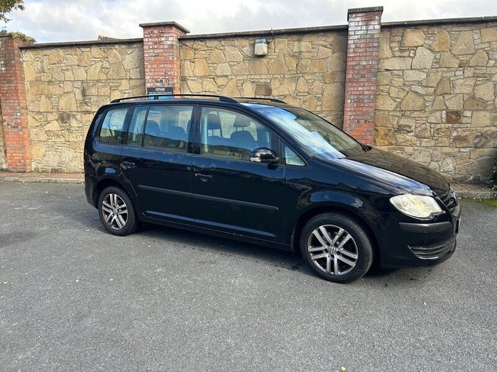 Volkswagen Touran 7 Seater