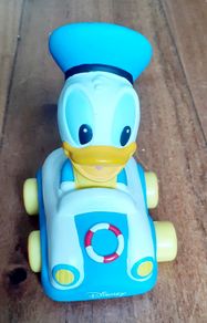 Disney Clementoni Donald Duck Soft Plastic Push n Go Car