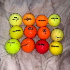 (12) Good quality colored golf balls