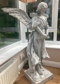 Large Angel with detachable wings
