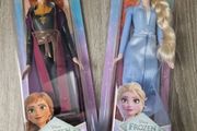 Anna and Elsa dolls Frozen
