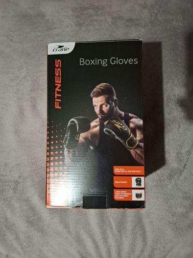 Crane Boxing Gloves Black & Gold