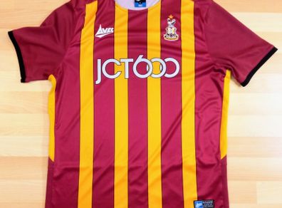 2019-20 Bradford City Avec Home Jersey Size L Adult