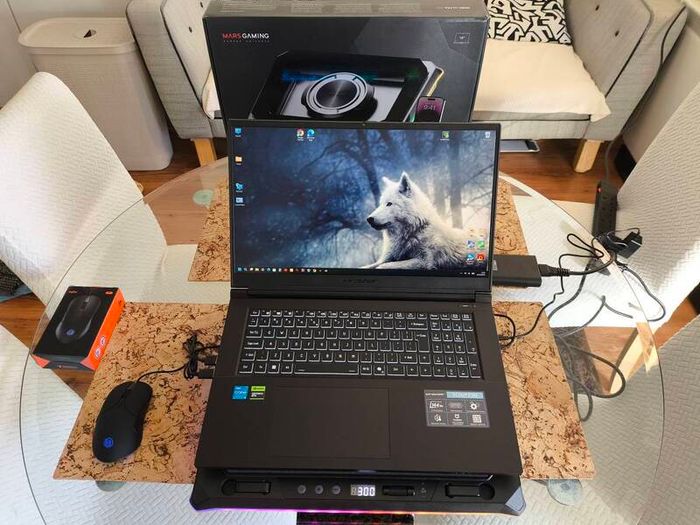Gaming Laptop Clevo Erazer i5 12450H 8/12 RTX4050 6GB 75W 16GB DDR4 3200Mhz 512GB Nvme Pcie 4.0 17.3" FHD 144hz Ips 300nits Win11 RGB Cooler Mouse