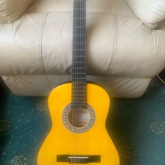 3/4 Classical Guitar