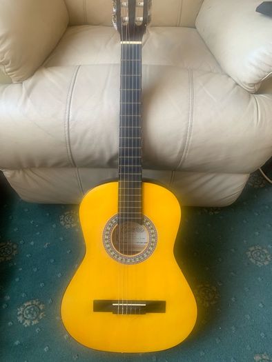 3/4 Classical Guitar