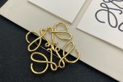Loewe brooch
