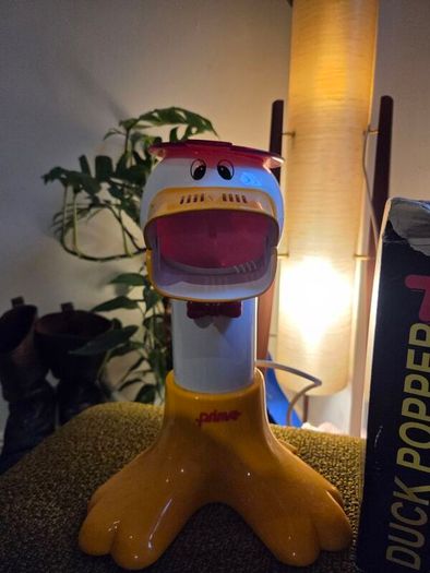vintage popcorn machine duck prima