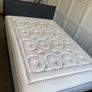 Bed and mattress Image 2