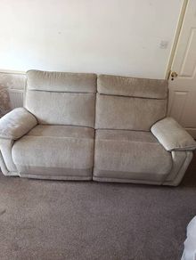 3 seater recliner sofa