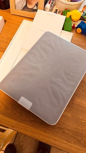 iPad A16 - Brand New - 128gb - All Colours