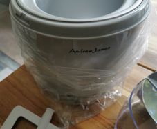 Ice cream maker