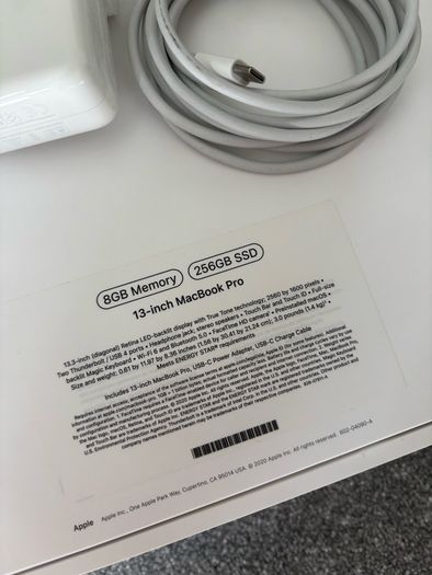 Macbook Pro 13 inch M1