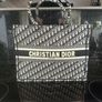 christian dior bag Image 2