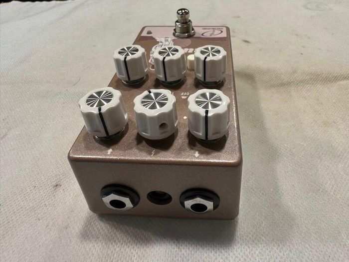 Crazy Tube Circuits Venus