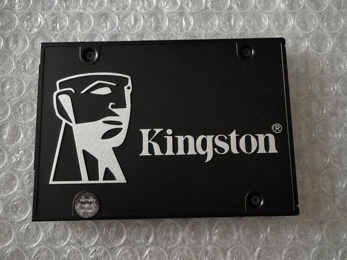 Kingston Kc600 2.5" Ssd 1tb