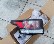 Range rover sport passenger rear light