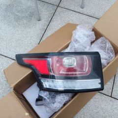 Range rover sport passenger rear light