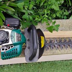 petrol hedge trimmer