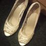 Beautiful bridal ivory quiz lace and satin wedding shoes BNIB size 6/39 Image 7