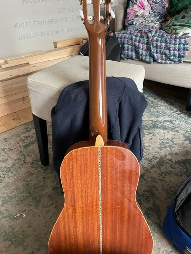 1/2 size guitar