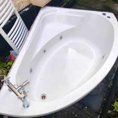 jacuzzi bath