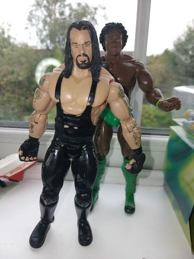 Wrestlers x 2 Undertaker and Kofi