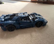 Lego 2022 Ford GT 42154