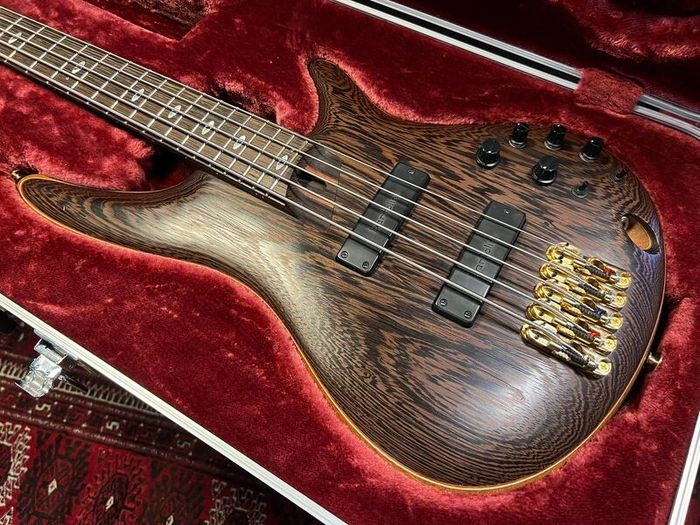 Ibanez SR5005 Prestige 5-string bass