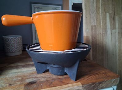 Le Creuset fondue set vintage