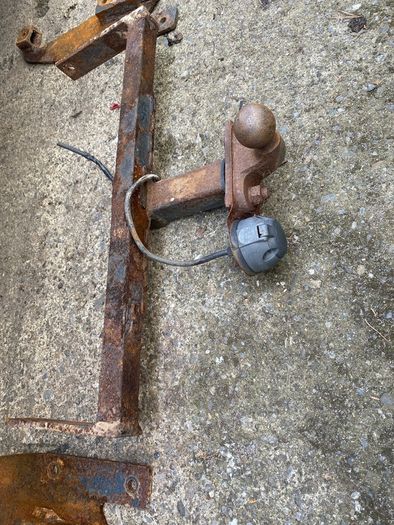 2003 VW Transporter T4 towbar