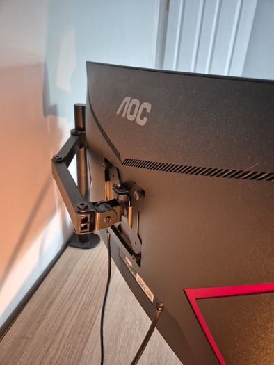 AOC 27inch gaming monitor