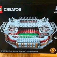 LEGO 10272 Old Trafford Stadium.  Retired | Brand New & Sealed | Collector/Gift