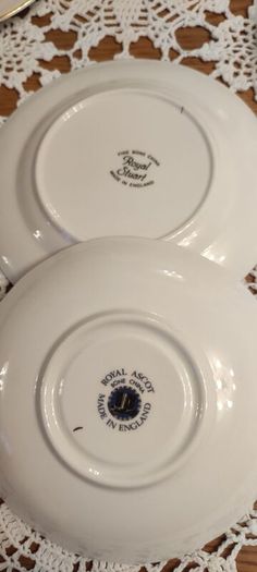 21 pcs Very pretty Vintage Royal Stuart Teaset Pale blue and pink flowers