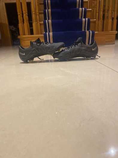 nike football boots