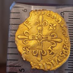 1519 Hammered Gold Ecu, Francis 1st of France. 'Gold Ecu with sun'.