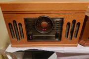 Replica vintage music system, 3 CD changer, Radio, Tape and Phono (Record Player) in lovely wooden Box Model Cl-1018, in very good condition