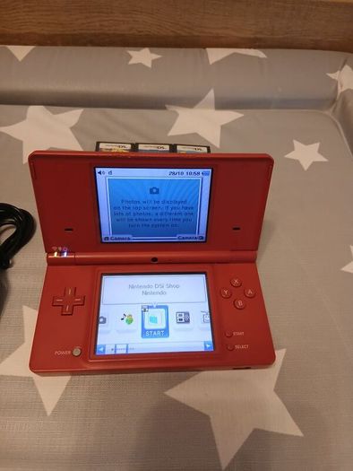 nintendo dsi + 6 games