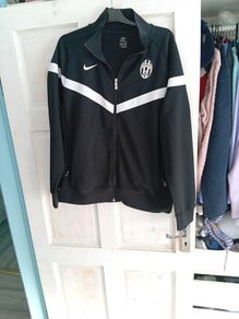 Juventus 08/09 Nike training top XL