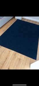 black shaggy rug