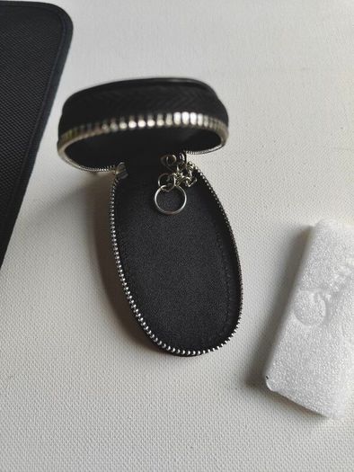 Privacy kit phone and car key RFID