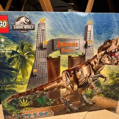 Lego Jurassic Park : T-Rex rampage