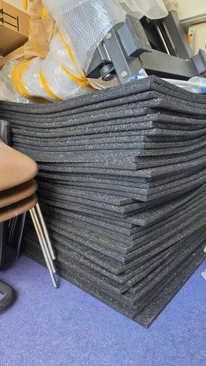 Gym Floor Mats 1m x 1m 20mm. 30 per Mat