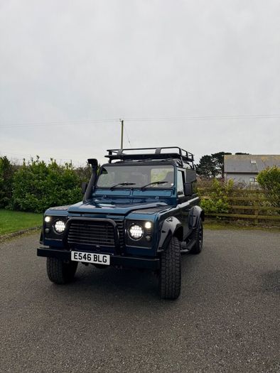 Land Rover Defender 1988