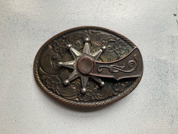 Rare Vintage 80s Country & Western Buckle belt with rotating spur's rowel