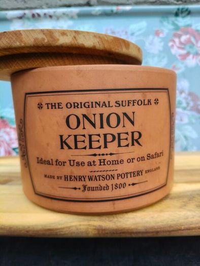 Vintage Suffolk Terracotta Onion keeper