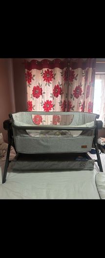 Baby Elegance Electric Crib
