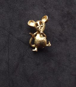 Vintage " Mouse " Brooch Pin