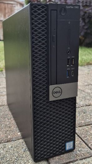 Dell Optiplex 7060, I7 Cpu, 32 Gb Of Ram, 250 Gb Ssd + 500 Gb Hdd