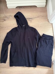 Hugo boss mens navy tracksuit size medium